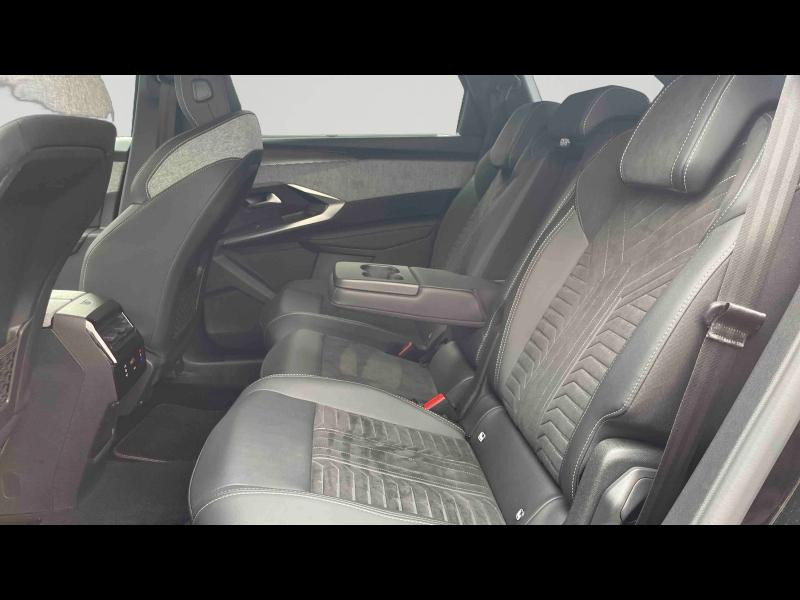 Occasion PEUGEOT 5008 Hybrid 145ch GT e-DCS6 2024 Noir Perla Nera (M) 34890 € à Briey