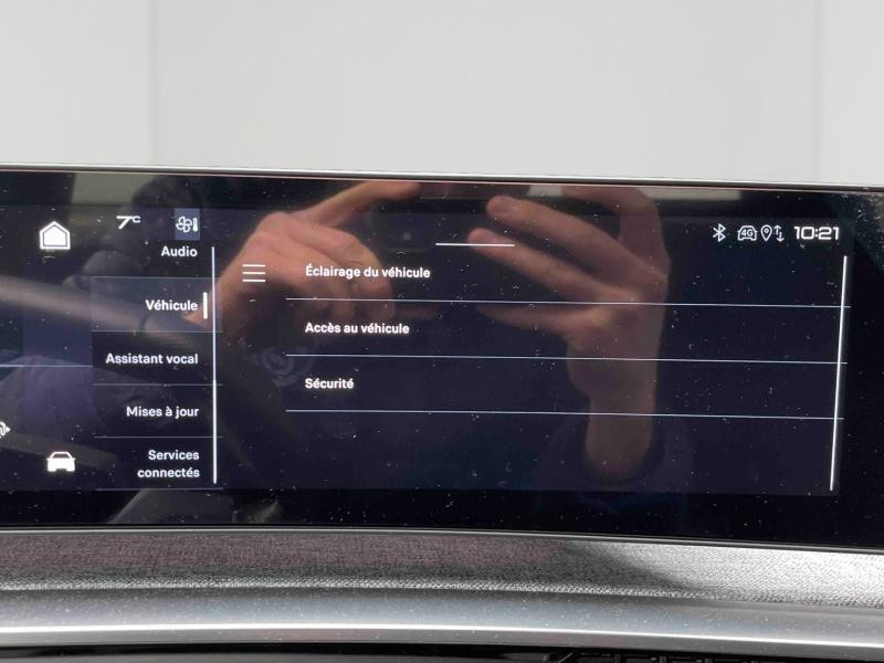 Used PEUGEOT 3008 1.2 Hybrid 136ch GT e-DCS6 2024 Blanc Okénite (M) € 32990 in Briey