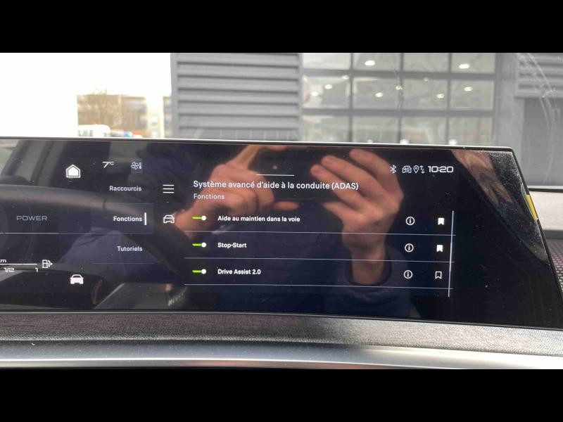 Used PEUGEOT 3008 1.2 Hybrid 136ch GT e-DCS6 2024 Blanc Okénite (M) € 32990 in Briey