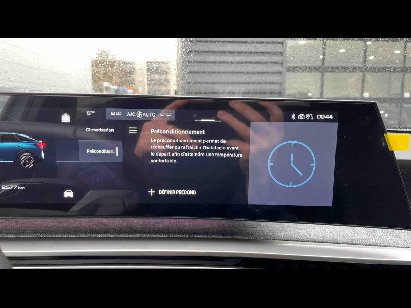 Used PEUGEOT 3008 Electrique 230ch Batterie 97 kWh Allure 2025 Blanc Okénite (M) € 45980 in Briey