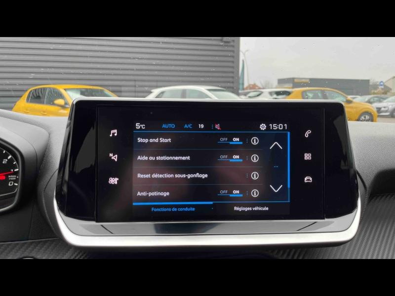 Used PEUGEOT 208 1.2 PureTech 100ch S&S Allure 2022 Jaune € 14490 in Briey