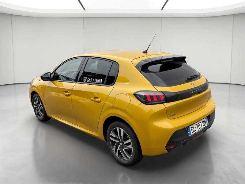 Used PEUGEOT 208 1.2 PureTech 100ch S&S Allure 2022 Jaune € 14490 in Briey