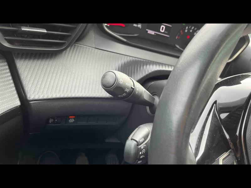 Used PEUGEOT 208 1.2 PureTech 100ch S&S Style 2022 Gris Platinium (M) € 12490 in Briey