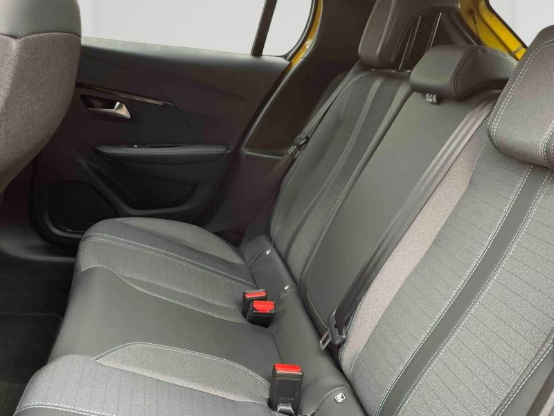 Used PEUGEOT 208 1.2 PureTech 100ch S&S Allure 2022 Jaune € 14490 in Briey