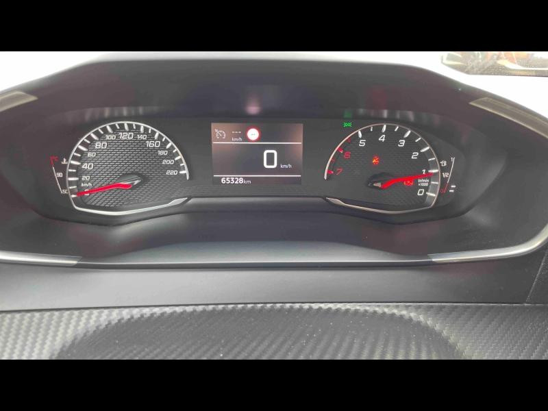 Used PEUGEOT 208 1.2 PureTech 100ch S&S Style 2022 Gris Platinium (M) € 12490 in Briey