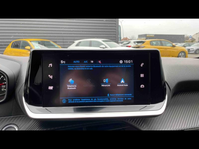 Used PEUGEOT 208 1.2 PureTech 100ch S&S Allure 2022 Jaune € 14490 in Briey