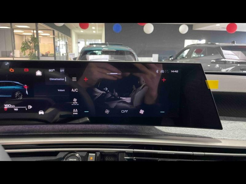 Used PEUGEOT 3008 1.2 Hybrid 145ch Allure e-DCS6 2026 Blanc Okénite (M) € 38190 in Briey