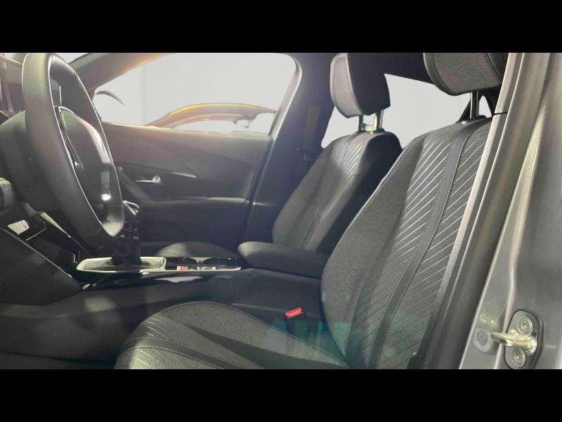 Used PEUGEOT 2008 1.2 100ch S&S Allure 2026 Gris Artense (M) € 28250 in Briey