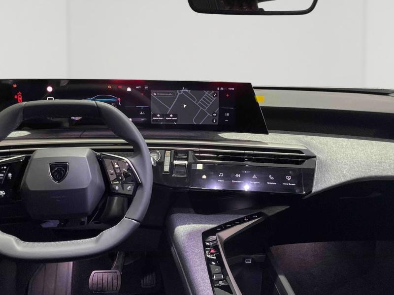 Used PEUGEOT 3008 1.2 Hybrid 145ch Allure e-DCS6 2026 Blanc Okénite (M) € 38190 in Briey