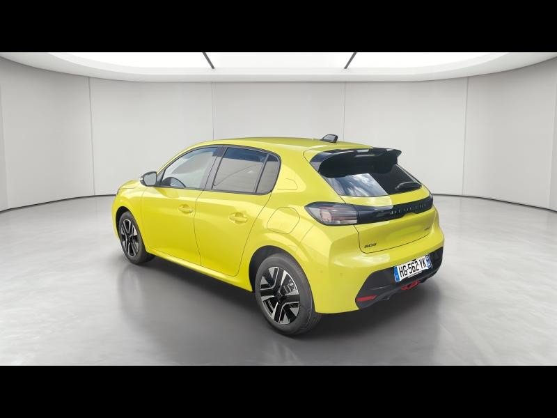 Used PEUGEOT 208 1.2 Hybrid 100ch Allure e-DCS6 2025 Jaune € 22090 in Briey