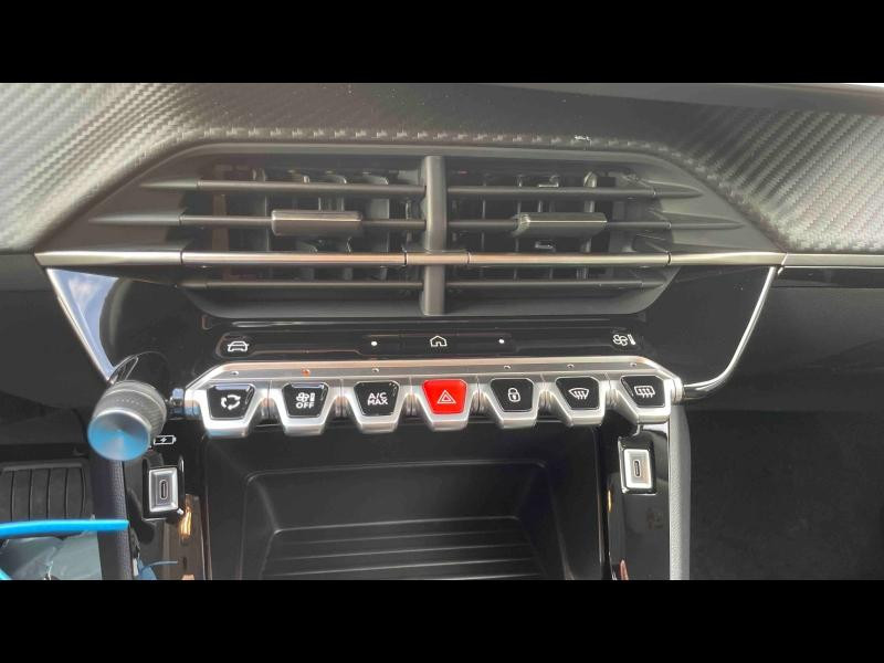 Used PEUGEOT 208 1.2 Hybrid 100ch Allure e-DCS6 2025 Jaune € 22090 in Briey