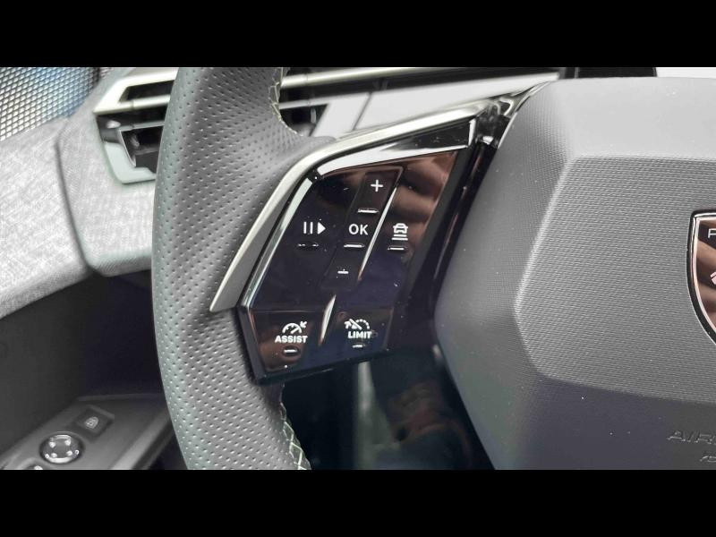 Used PEUGEOT 3008 1.2 Hybrid 145ch GT e-DCS6 2025 Bleu Ingaro (M) € 38200 in Briey