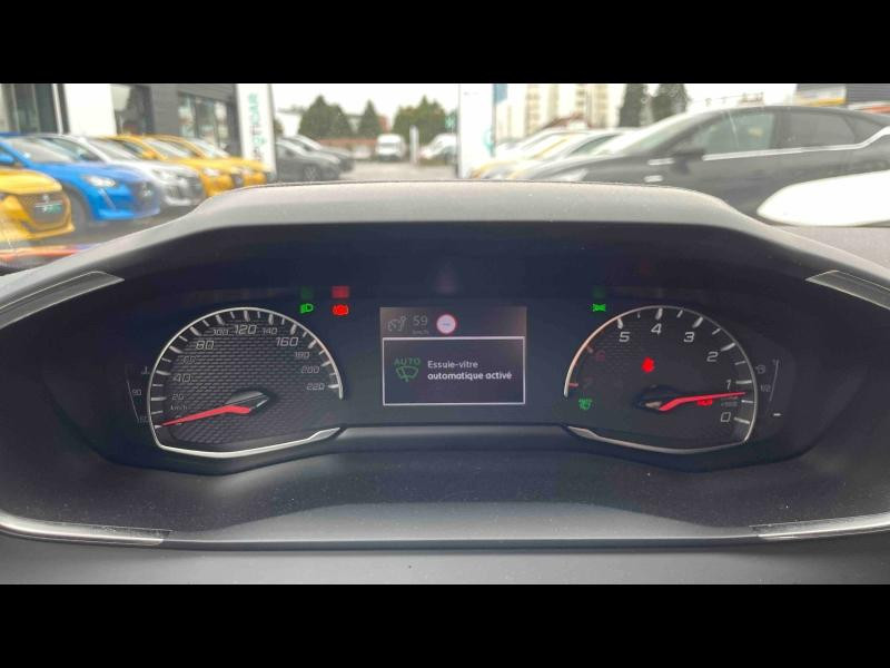 Used PEUGEOT 2008 1.2 PureTech 100ch S&S Active 5cv 2020 Orange Fusion (M) € 12490 in Briey