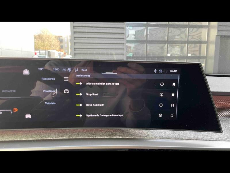 Used PEUGEOT 3008 1.2 Hybrid 145ch GT e-DCS6 2025 Gris Titane (M) € 34990 in Briey