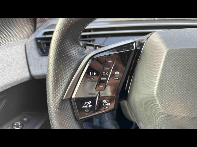 Used PEUGEOT 3008 1.2 Hybrid 145ch GT e-DCS6 2025 Gris Titane (M) € 34990 in Briey