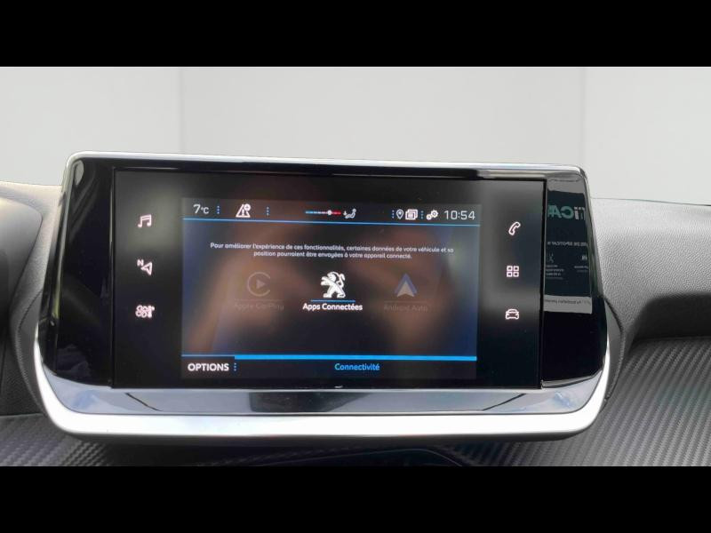 Used PEUGEOT 208 1.2 PureTech 100ch S&S Active Pack 2022 Blanc Banquise (O) € 12490 in Briey