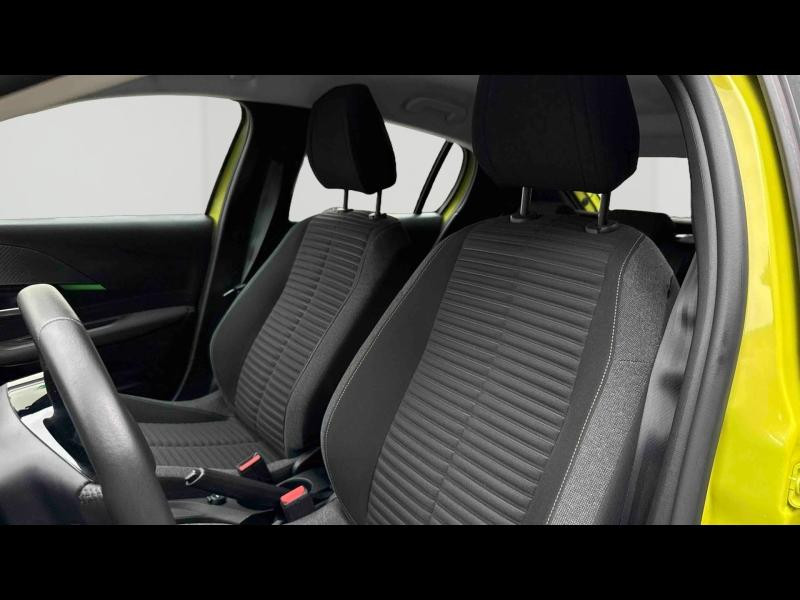 Used PEUGEOT 208 1.2 PureTech 100ch S&S Active 2024 Jaune € 15490 in Briey