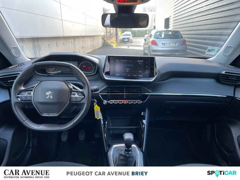 Used PEUGEOT 2008 INDISPONIBLE - 1.2 PureTech 100ch S&S Active 2021 Noir Onyx (O) € 14490 in Briey