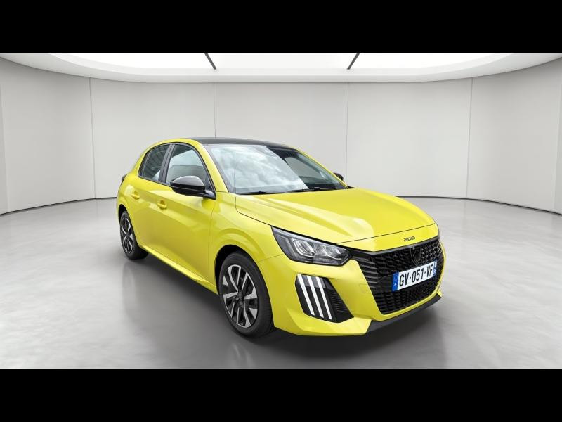 Used PEUGEOT 208 1.2 PureTech 100ch S&S Active 2024 Jaune € 15490 in Briey