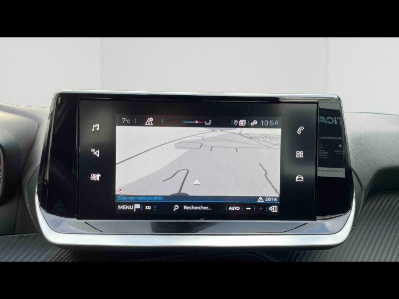 Used PEUGEOT 208 1.2 PureTech 100ch S&S Active Pack 2022 Blanc Banquise (O) € 12490 in Briey