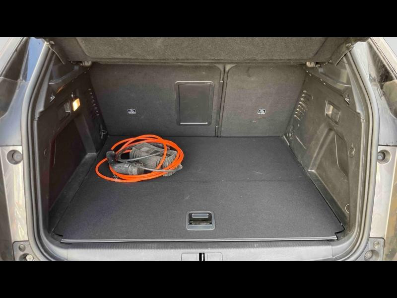 Used PEUGEOT 3008 HYBRID 225ch GT e-EAT8 2022 Gris Platinium (M) € 22990 in Briey