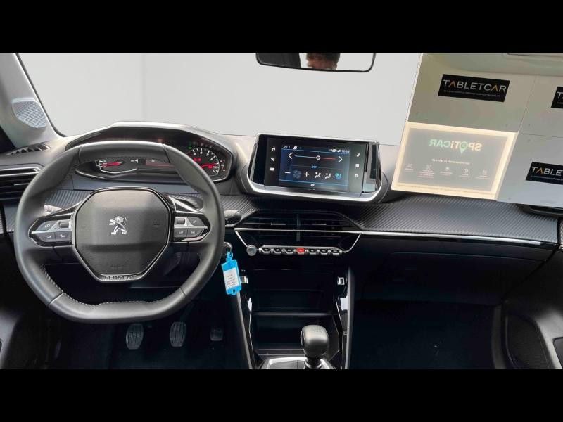 Used PEUGEOT 208 1.2 PureTech 100ch S&S Active Pack 2022 Blanc Banquise (O) € 12490 in Briey