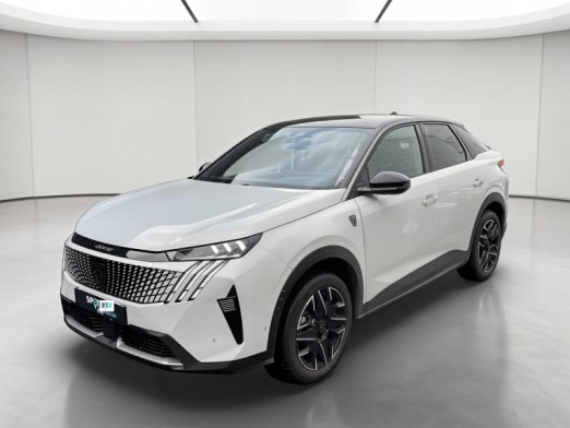 Used PEUGEOT 3008 1.2 Hybrid 136ch GT e-DCS6 2024 Blanc Okénite (M) € 32,990 in Briey