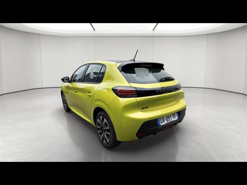 Used PEUGEOT 208 1.2 PureTech 100ch S&S Active 2024 Jaune € 15490 in Briey