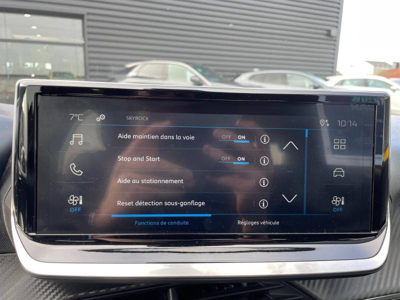 Used PEUGEOT 208 1.2 PureTech 100ch S&S Active 2024 Jaune € 15490 in Briey