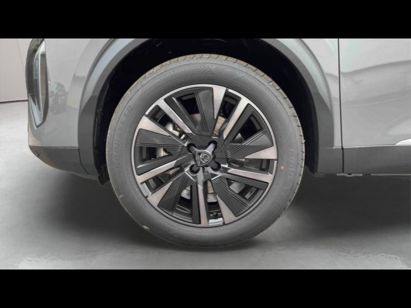 Used PEUGEOT 2008 1.2 Hybrid 145ch Envy e-DCS6 2025 Gris € 30590 in Briey