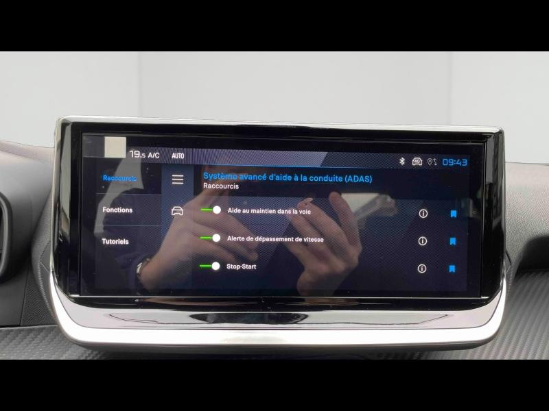 Used PEUGEOT 2008 1.2 Hybrid 145ch Envy e-DCS6 2025 Gris € 30590 in Briey