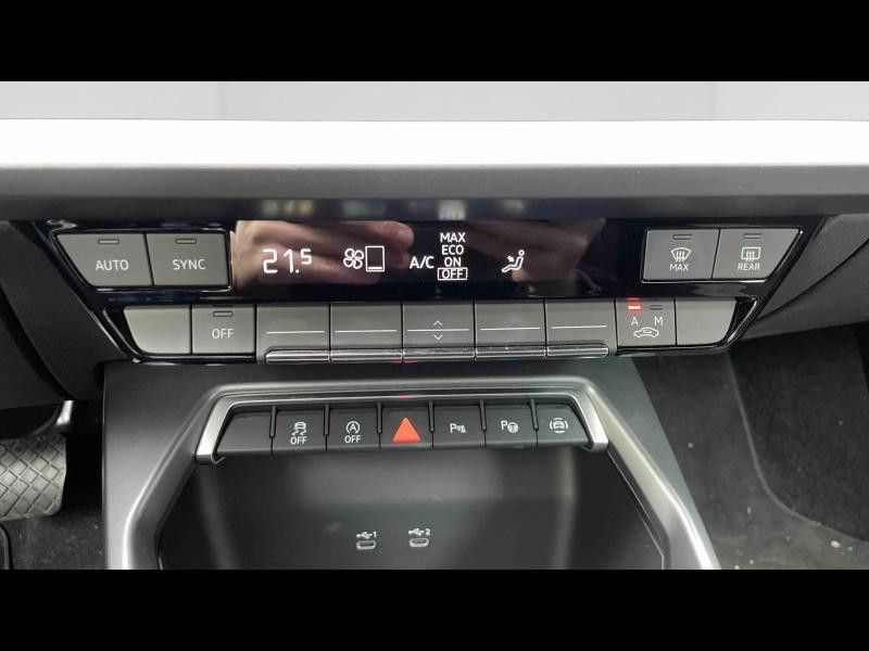 Occasion AUDI A3 Sportback 30 TFSI 116ch Hybride Design S tronic 7 2024 Blanc Arkona 26990 € à Briey