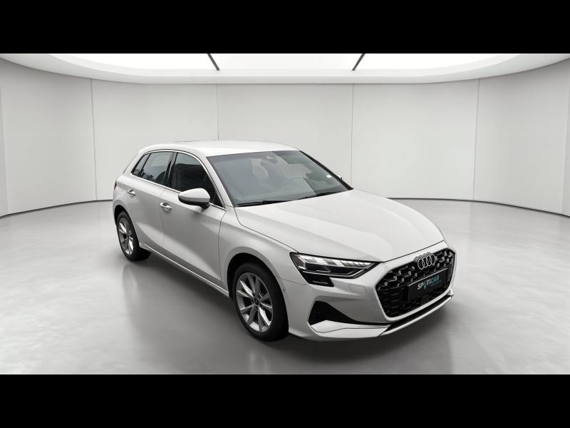Occasion AUDI A3 Sportback 30 TFSI 116ch Hybride Design S tronic 7 2024 Blanc Arkona 26990 € à Briey