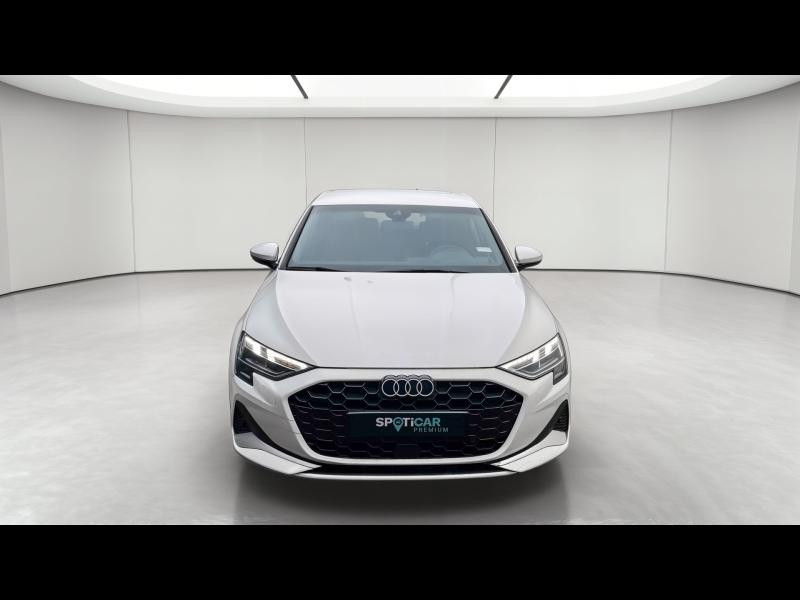 Occasion AUDI A3 Sportback 30 TFSI 116ch Hybride Design S tronic 7 2024 Blanc Arkona 26990 € à Briey