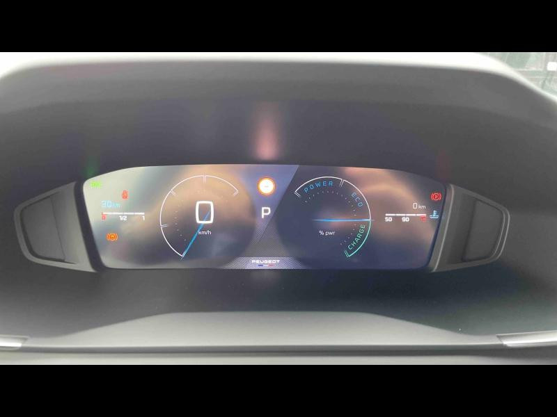 Used PEUGEOT 2008 1.2 Hybrid 145ch Envy e-DCS6 2025 Gris € 30590 in Briey