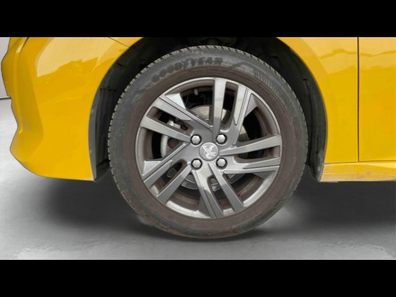 Occasion PEUGEOT 208 1.2 PureTech 75ch S&S Style 2022 Jaune 12490 € à Briey