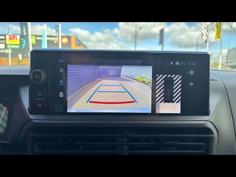 Used PEUGEOT Expert Fg M 2.0 BlueHDi 180ch S&S EAT8 2026 Gris Acier métal € 44420 in Briey