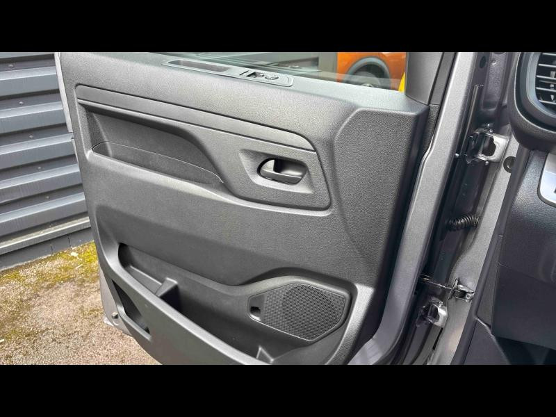 Used PEUGEOT Expert Fg M 2.0 BlueHDi 180ch S&S EAT8 2026 Gris Acier métal € 44420 in Briey