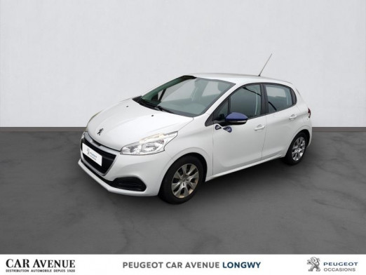 Used PEUGEOT 208 1.2 PureTech 68ch E6.c Like 5p 2018 Blanc Banquise € 9,490 in Longwy