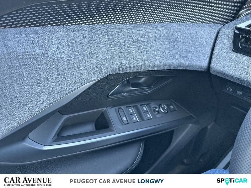 Used PEUGEOT 3008 Electrique 210ch Batterie 73 kWh GT 2024 Blanc Okénite (M) € 46490 in Longwy