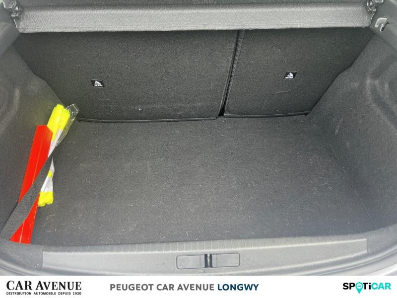 Used PEUGEOT 208 1.2 PureTech 75ch S&S Active Pack 2022 Gris Artense (M) € 15390 in Longwy