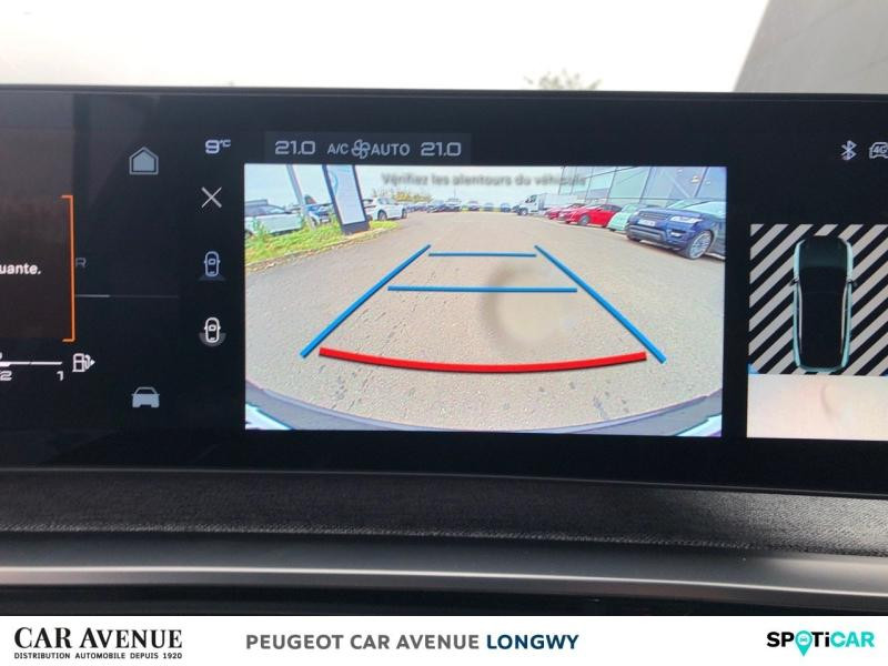 Used PEUGEOT 3008 1.2 Hybrid 136ch GT e-DCS6 2024 Blanc Okénite (M) € 41900 in Longwy