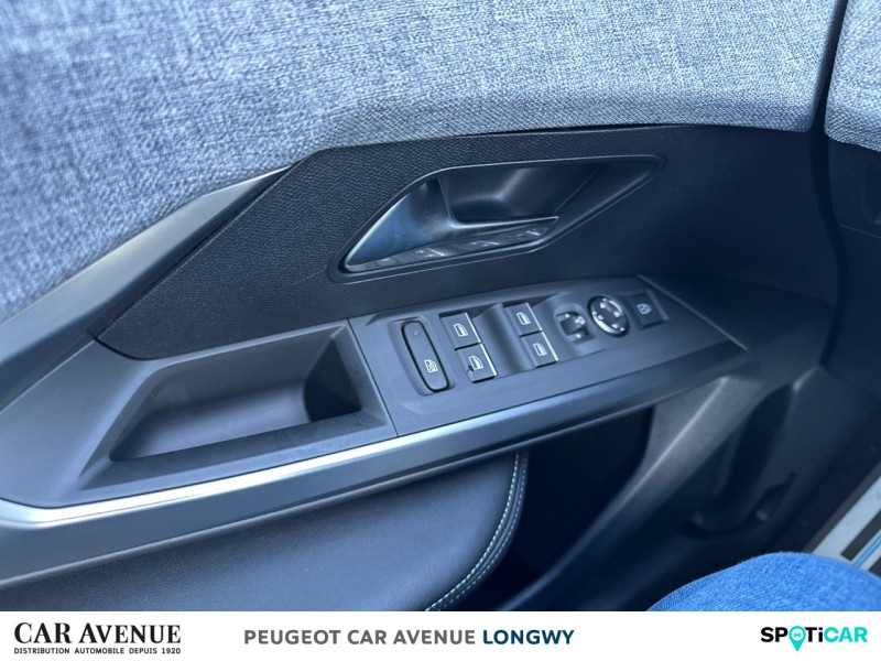 Used PEUGEOT 3008 Electrique 210ch Batterie 73 kWh GT 2024 Blanc Okénite (M) € 46490 in Longwy