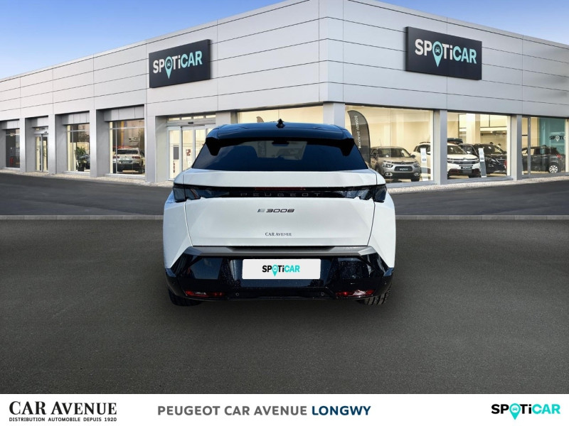 Used PEUGEOT 3008 Electrique 210ch Batterie 73 kWh GT 2024 Blanc Okénite (M) € 46490 in Longwy