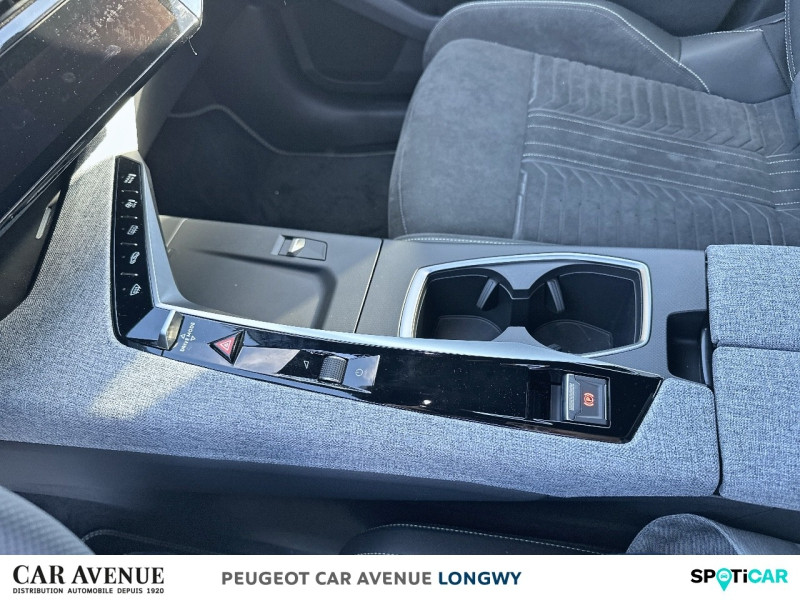 Used PEUGEOT 3008 Electrique 210ch Batterie 73 kWh GT 2024 Blanc Okénite (M) € 46490 in Longwy