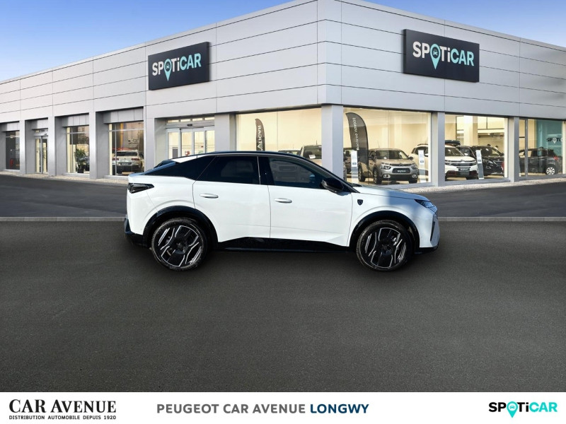 Used PEUGEOT 3008 Electrique 210ch Batterie 73 kWh GT 2024 Blanc Okénite (M) € 46490 in Longwy