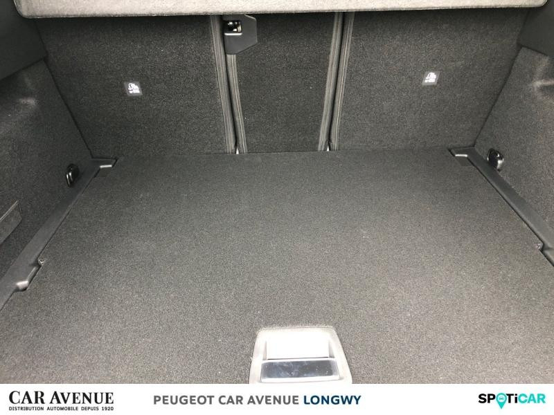 Used PEUGEOT 3008 1.2 Hybrid 136ch GT e-DCS6 2024 Blanc Okénite (M) € 41900 in Longwy
