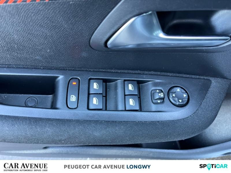 Occasion PEUGEOT 208 1.2 PureTech 100ch S&S Active Pack EAT8 2022 Gris Artense (M) 17490 € à Longwy