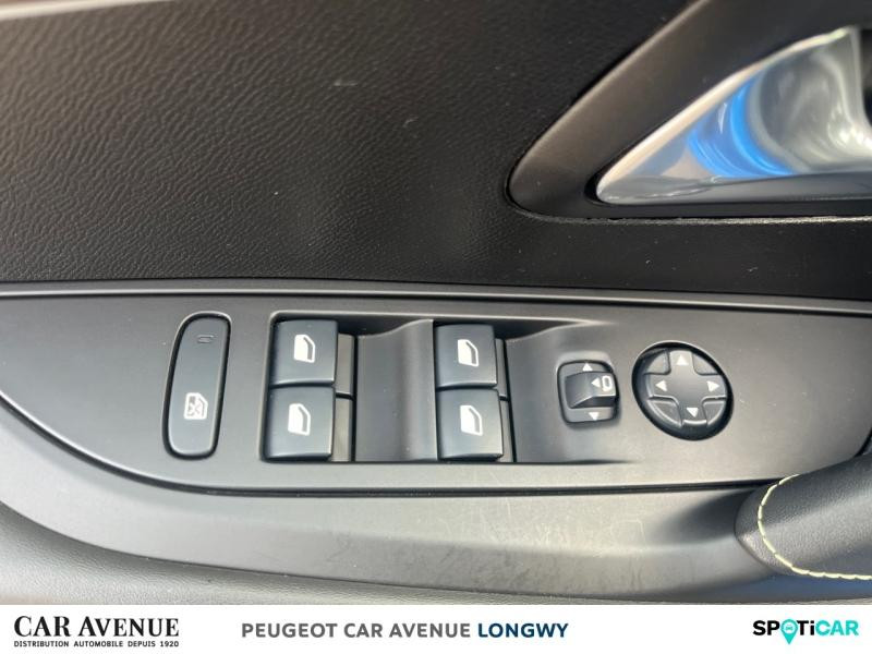 Occasion PEUGEOT 208 1.2 PureTech 130ch S&S GT Line EAT8 7cv 2019 Bleu Vertigo 14390 € à Longwy