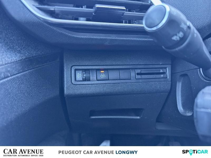 Used PEUGEOT 3008 1.5 BlueHDi 130ch S&S Roadtrip EAT8 2022 Bleu Vertigo (S) € 19990 in Longwy